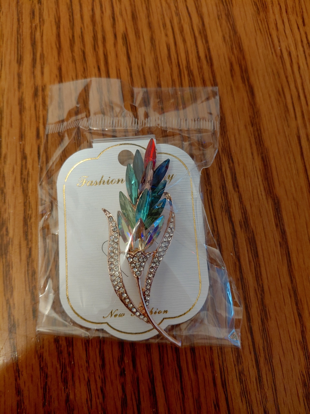 Fashion Jewelry Multicolor Crystal Leaf Brooch with Rhinestone Accents